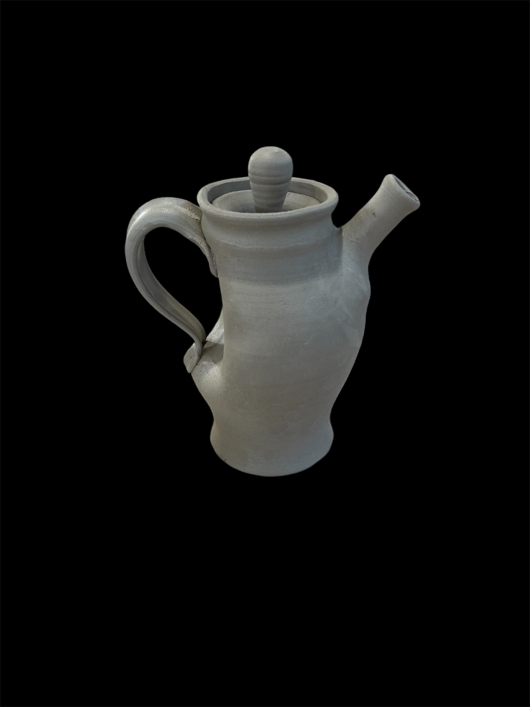 White teapot